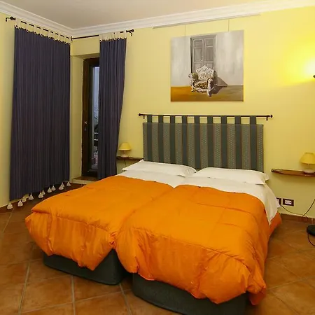 Giardino Dell’alloro - Locazioni Turistiche Bed & Breakfast Palermo