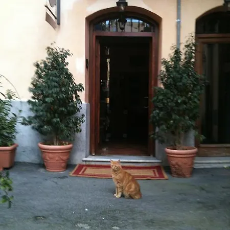 Giardino Dell’alloro - Locazioni Turistiche 3*