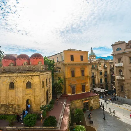 Giardino Dell’alloro - Locazioni Turistiche 3*