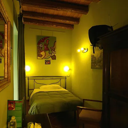 Giardino Dell’alloro - Locazioni Turistiche Bed & Breakfast 3*