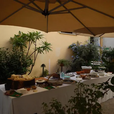Giardino Dell’alloro - Locazioni Turistiche Bed & Breakfast Palermo