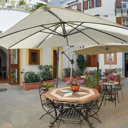 Frühstückspension Giardino Dell'alloro - Locazioni Turistiche Palermo